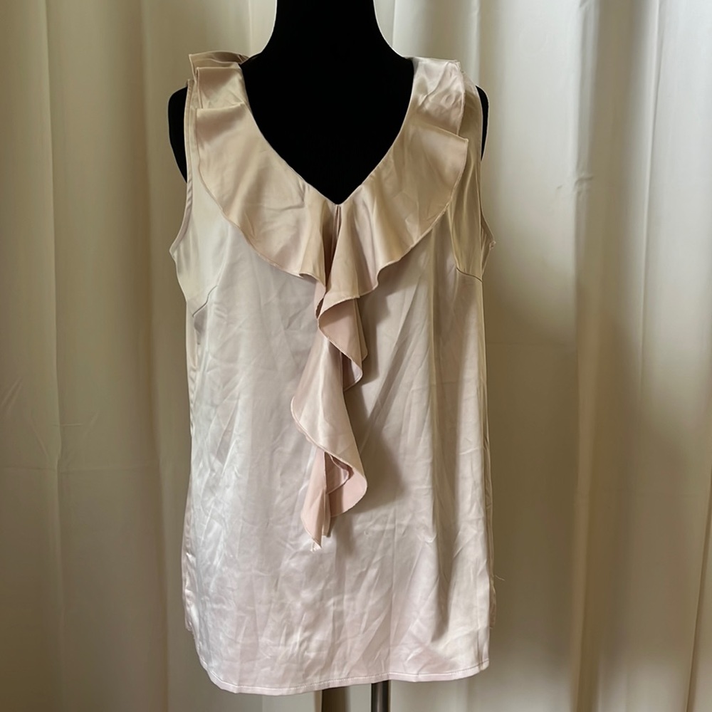 ❤️3/$15❤️ Under Cover Agent by Kathleen Kirkwood Top